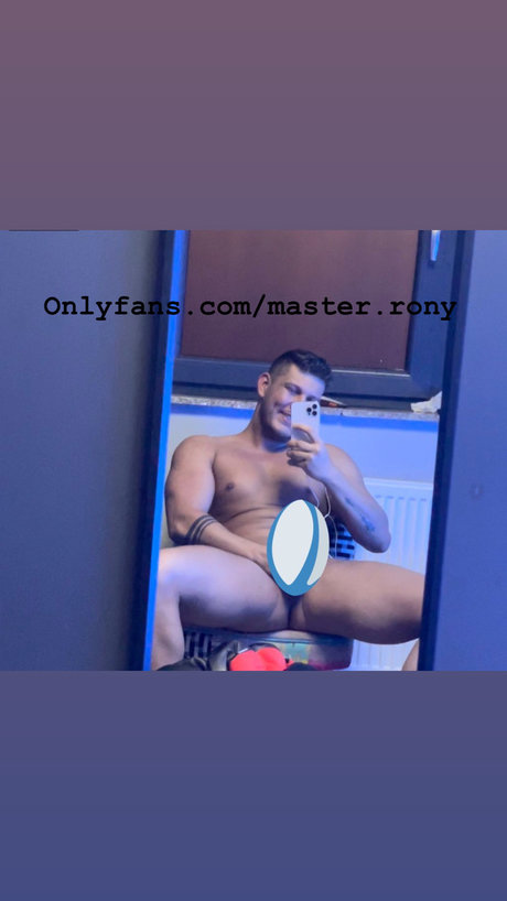 Mr Rony_ 独占スター 写真