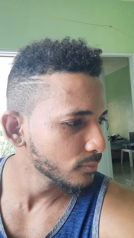 G Y_ ポルノスター 写真