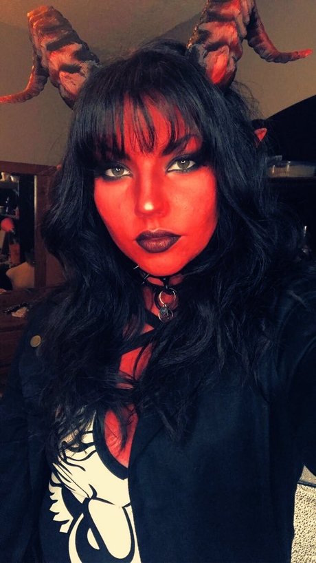 Mila K Munch セクシーなスター 写真