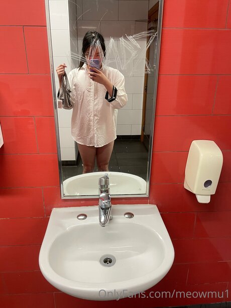 ティーンフィンガリングオンリーファンズ 素敵 写真