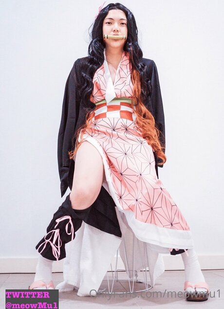 かわいいブロンドのオンリーファンズ 無料エロ 画像