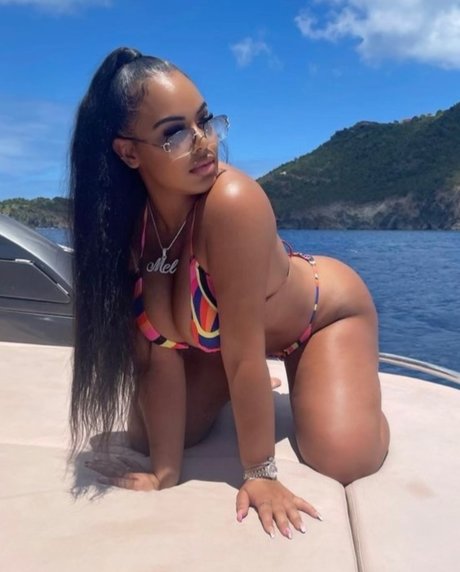 最もホットなアマチュアオンリーファンズ えろ 写真