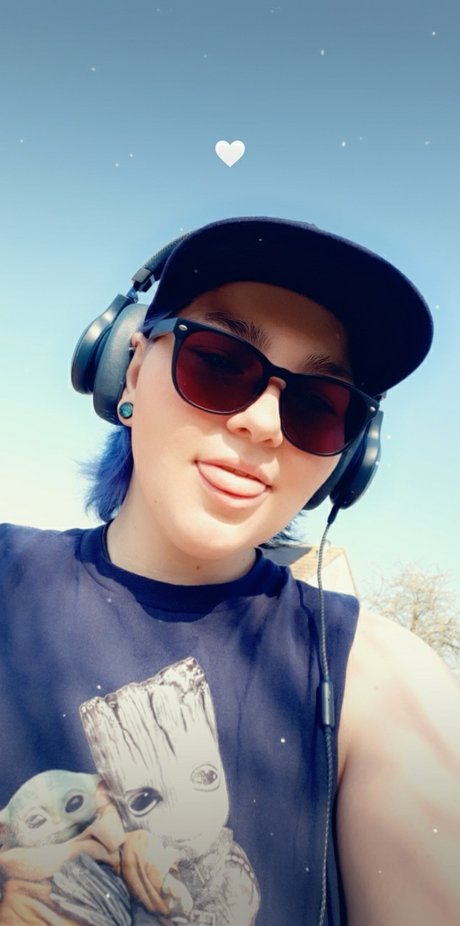 Ambrose Moose 独占スター 写真