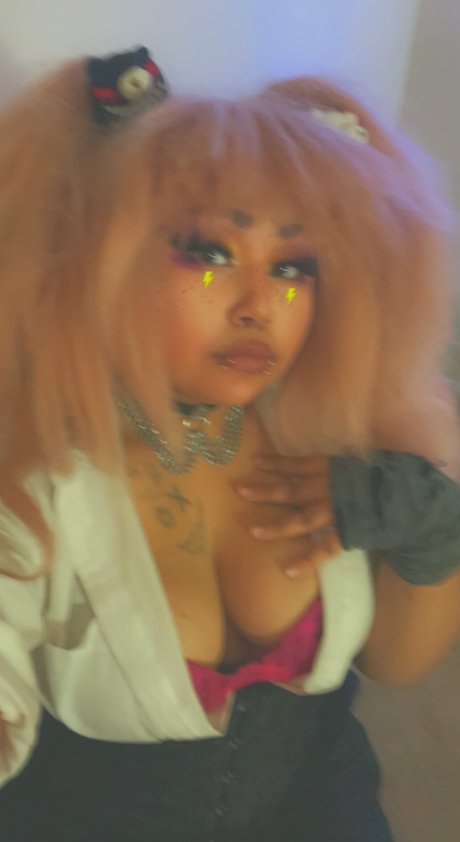 Ender 完璧なモデル 写真