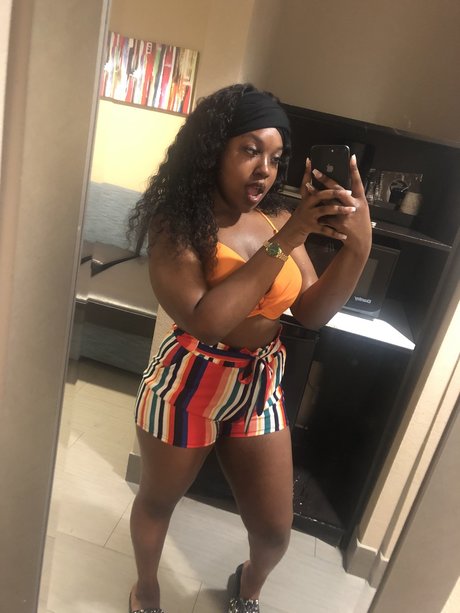 Meyah Batiste ポルノスター 画像