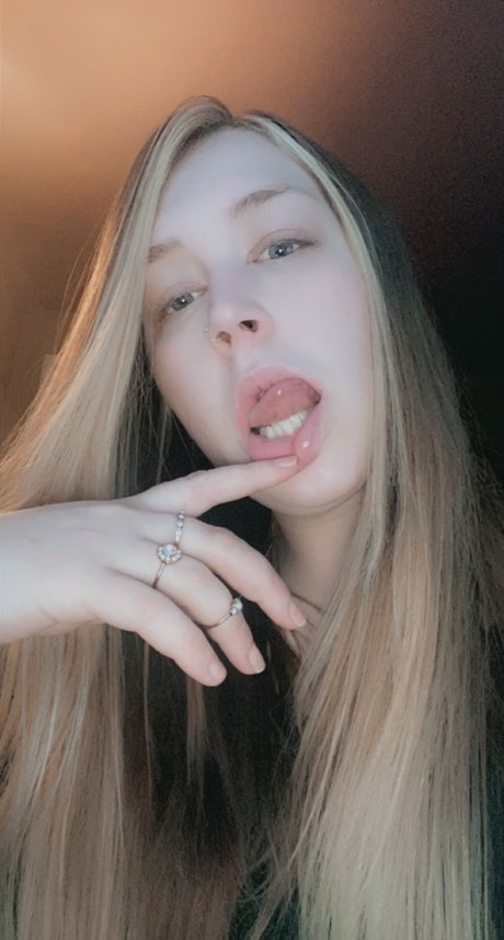 Miss Olivia 美しいスター 写真