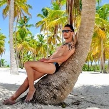 美しいベイビーオンリーファンズ 無料ポルノ 写真