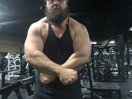 Muscle Warlock トップポルノスター 写真