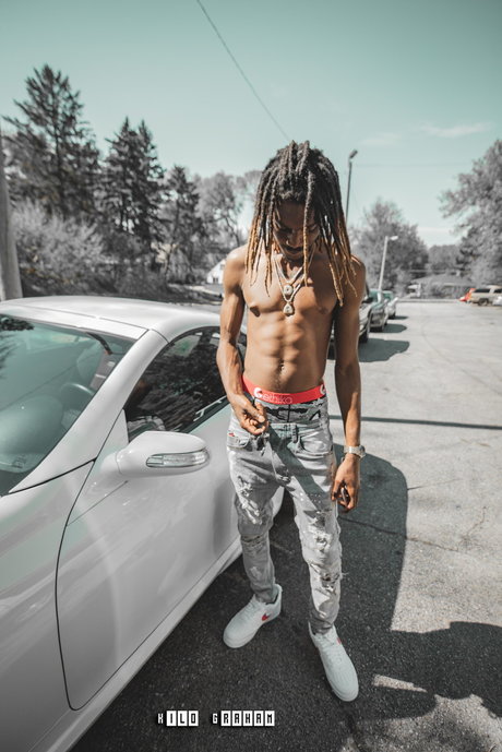 Mr Dutch アート女優 写真