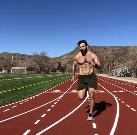 Mountain Zaddy ヌードモデル 画像