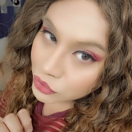 Nicole Avery アートモデル 写真