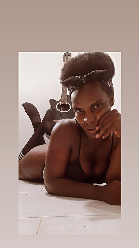 乳首 オンリーファンズ セクシーxxx アーカイブ