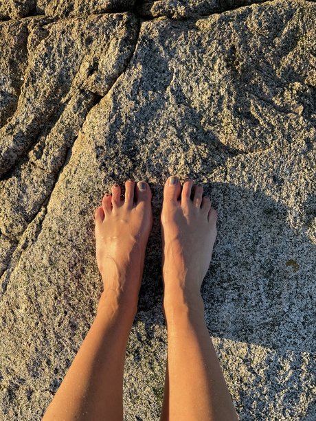 NatureLoversFeet モデル 写真