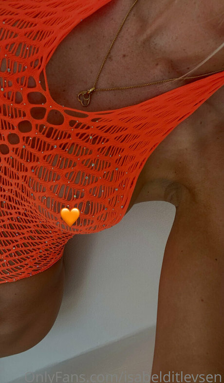 isabelditlevsen 最高のポルノスター 画像