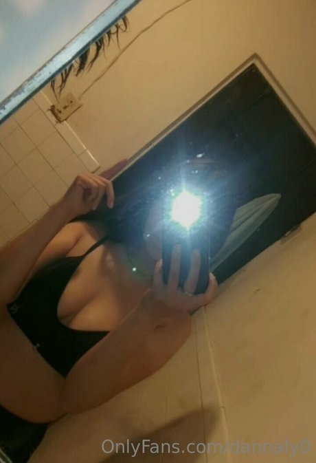 ぽっちゃりカップルオンリーファンズ セクシー裸 写真