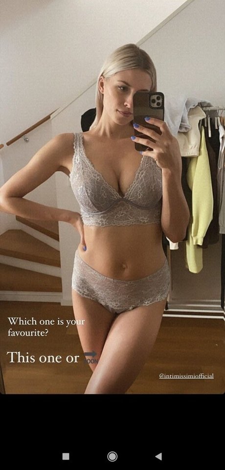 Lena Gercke ポルノスター 写真