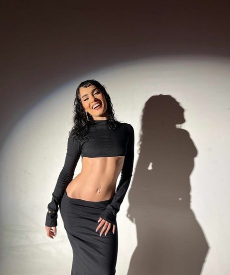 Aida Blanco ポルノスター エロティック アーカイブ