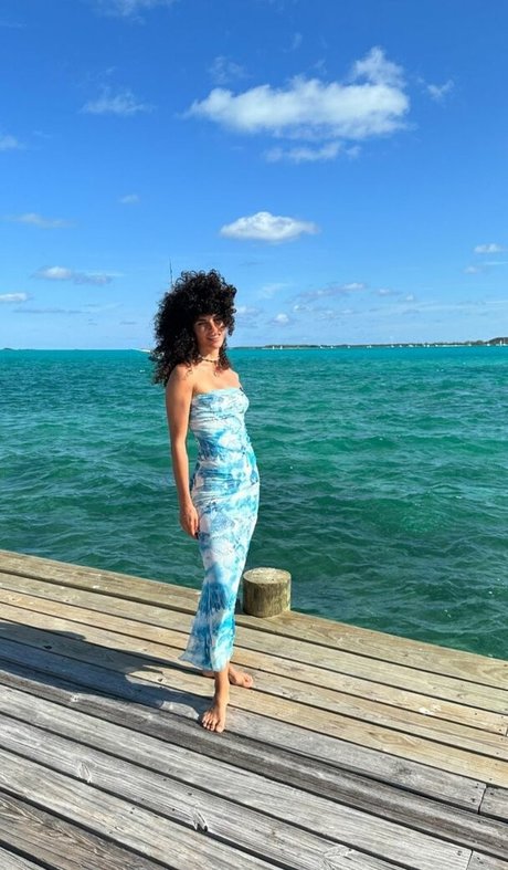 ティーントップレスオンリーファンズ ベスト 写真