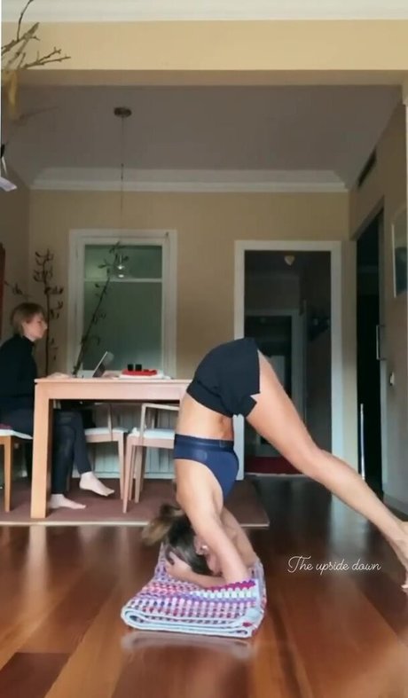 Gina Llebaria アダルトスター 写真