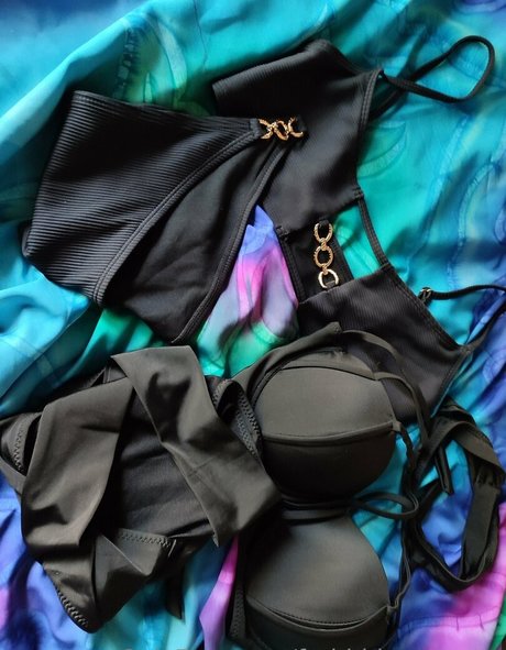 巨乳熟女オンリーファンズ 無料アダルト 写真