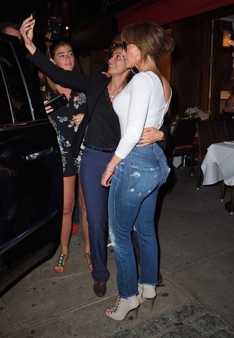 ボディビルダーヌードオンリーファンズ ベスト 写真