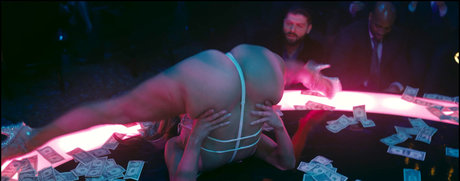 フィットネス 裸 オンリーファンズ セクシー裸 アーカイブ