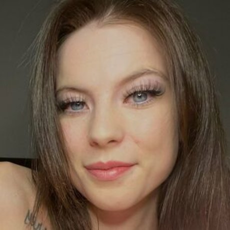 scarlettbabyxxxo ホットなスター 画像