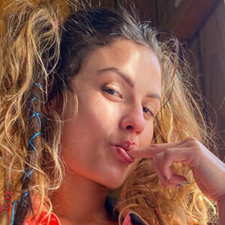 Ste Estran ホットモデル 写真