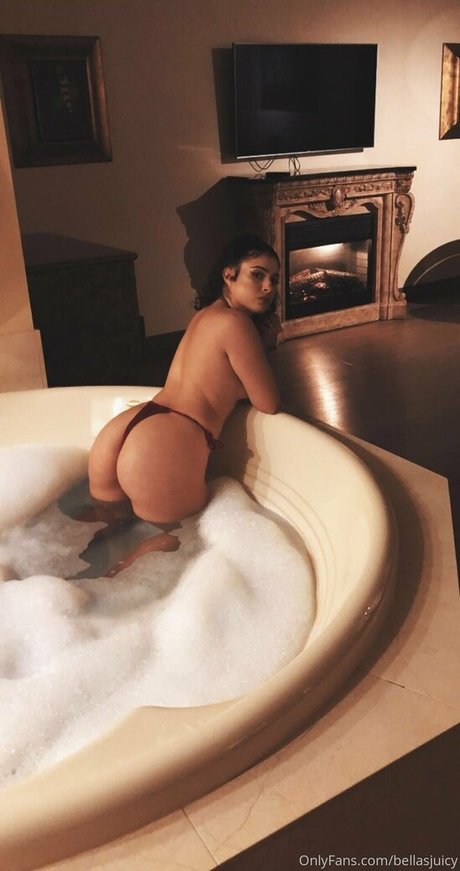 bellasjuicy ポルノスター 高品質 画像