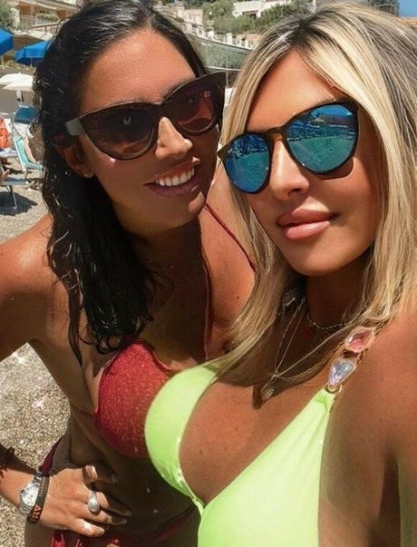 Flaviana Basta かわいいモデル 写真