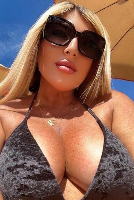 中出し 主観 オンリーファンズ 裸 画像