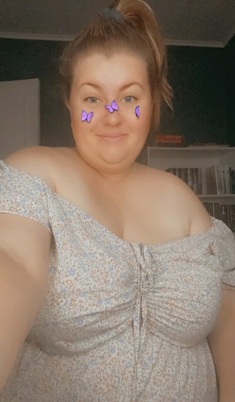 feedeebrooke トップモデル 写真