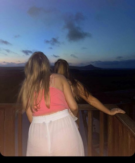 黒檀の熟女オンリーファンズ xxx ギャラリー