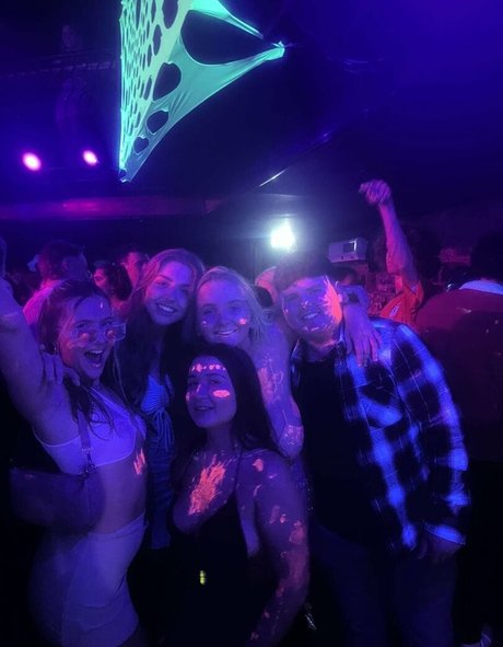 Katie O HDスター 画像