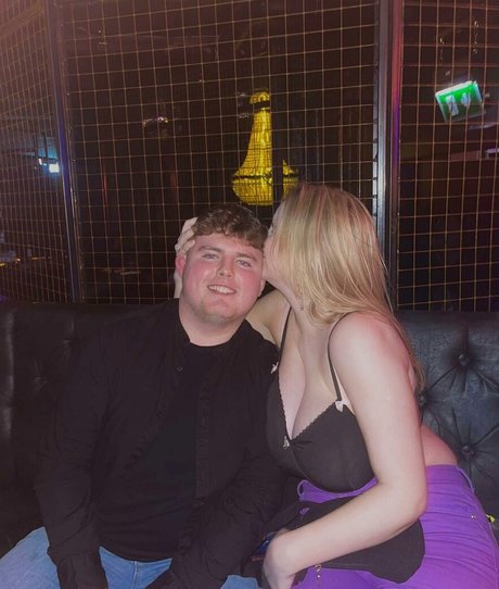 Katie O HDスター 画像