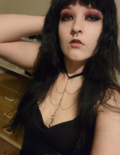 フラットオンリーファン セクシー ギャラリー