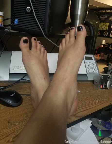 柔軟なティーンオンリーファン エロチック 画像