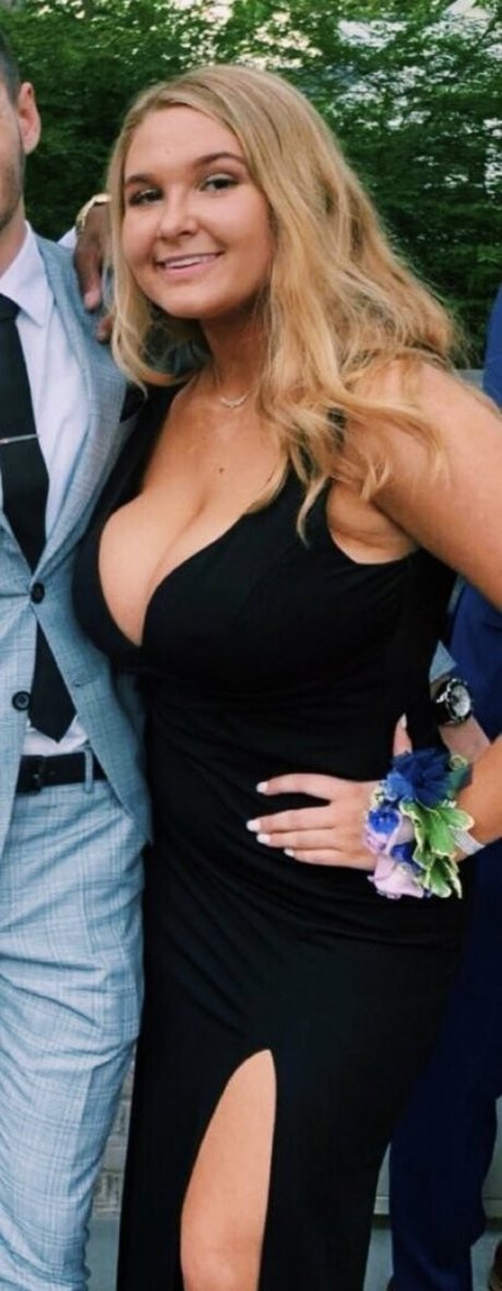 消防士のオンリーファンズ ヌード 写真