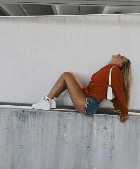 Katie Pierce 限定スター 画像