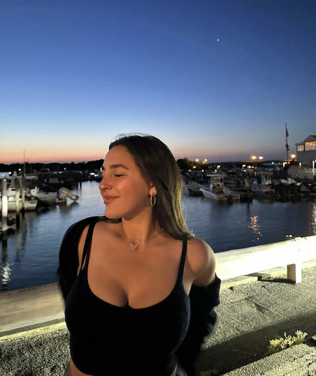 asmr 官能的なオンリーファンズ 無料セックス 画像