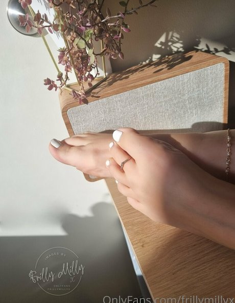 黒人ティーンのプッシーオンリーファンズ 無料ポルノ 画像