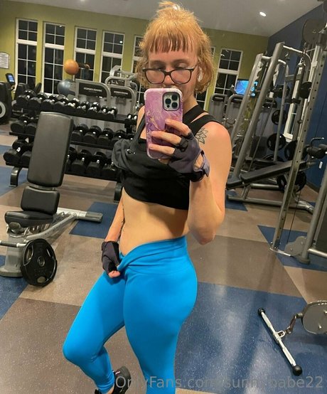 膨らみ オンリーファンズ 美しいヌード ギャラリー