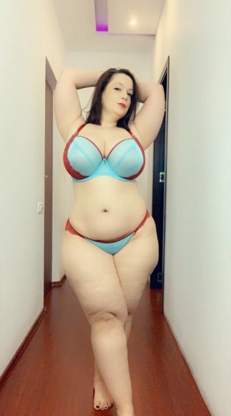 黒人ティーンオンリーファンズ エロ 写真