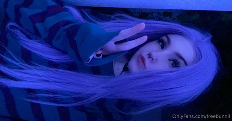 freebunnii 完璧な女優 写真