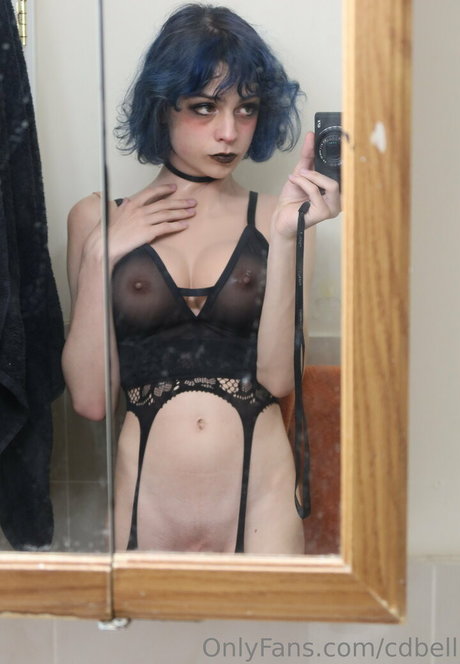 ゲイのチンポオンリーファンズ ホットセクシー 画像