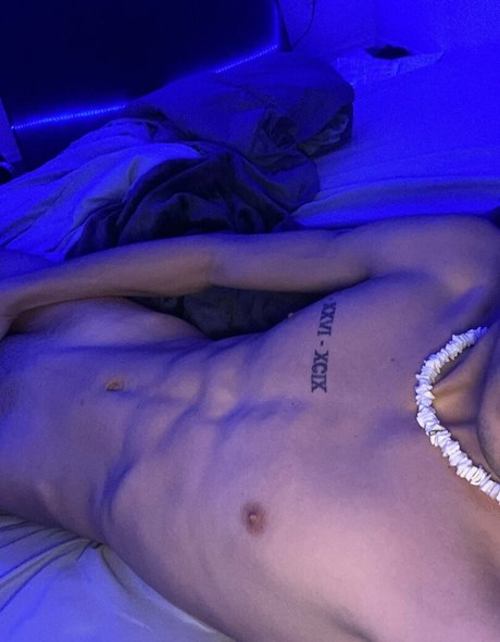 hesxriley ポルノスター ヌード アーカイブ