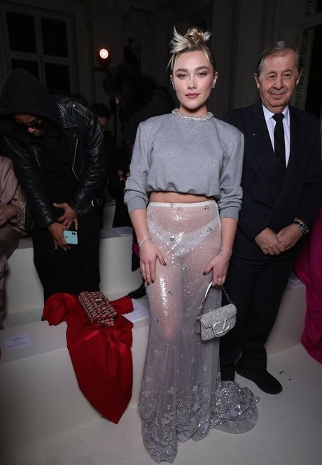 タトゥーオンリーファン アートポルノ 写真