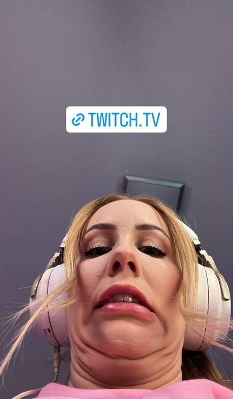 ベビーシッターオンリーファンズ ホット ギャラリー