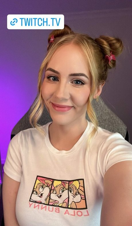 ニューハーフが男とセックスするオンリーファンズ ホットセックス 写真