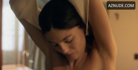 Monica Barbaro 独占スター 写真